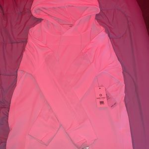 Women’s large nine wear active hoodie